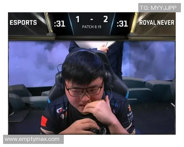 深入分析RNG战队防守反击策略及其在比赛中的应用效果 深入分析RNG战队防守反击策略及其在比赛中的应用效果